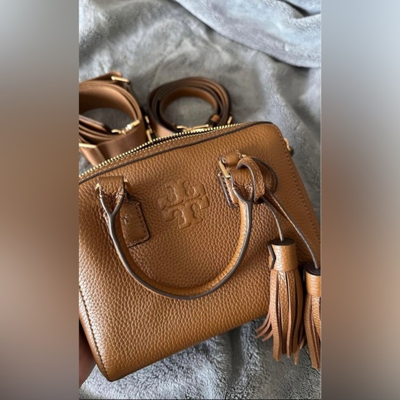 Tory Burch Handbags - TORY BUCH / CROSS BODY BAG